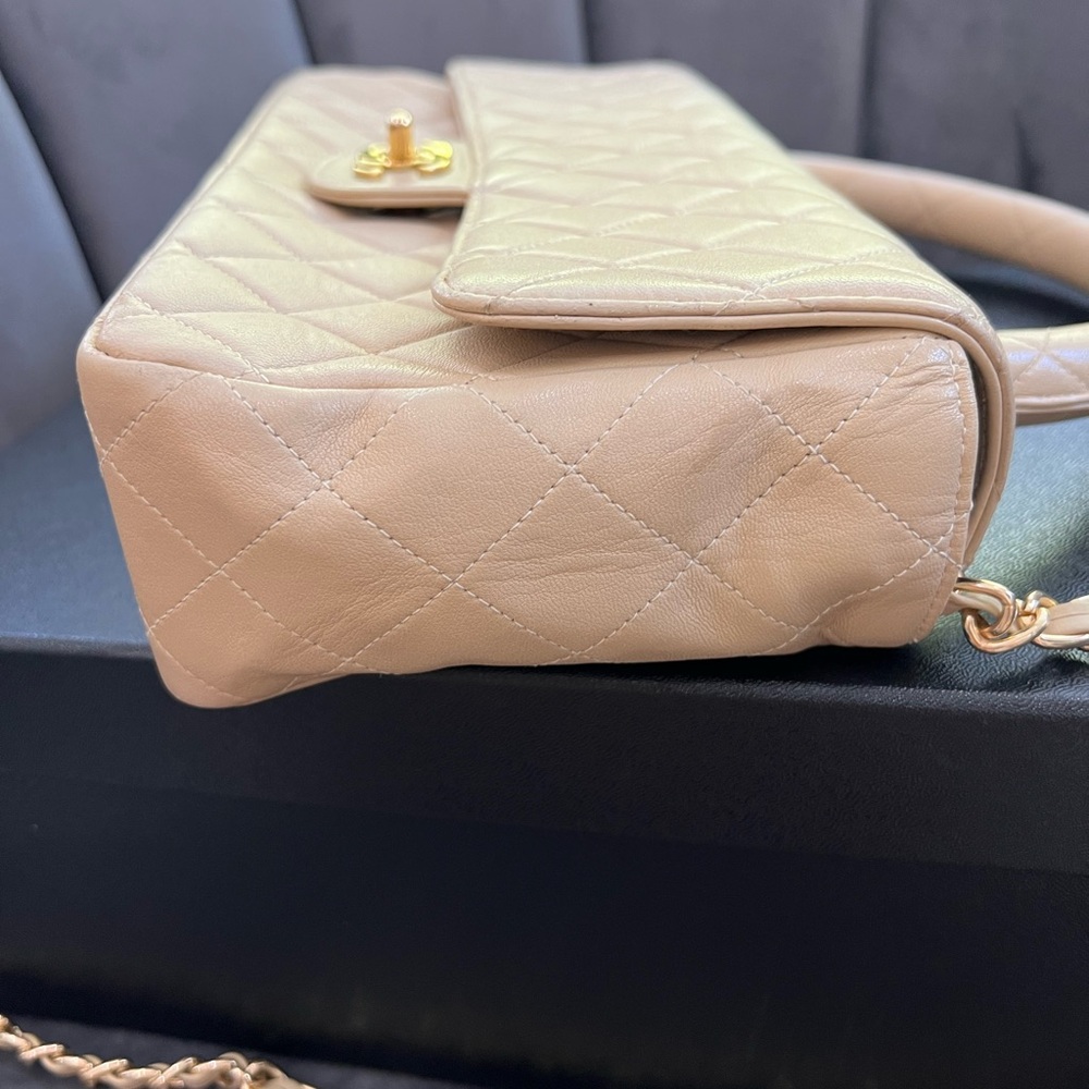 Rare Vintage Chanel Kelly top handle bag 24k Gold Hardware - Picture 8 of 17